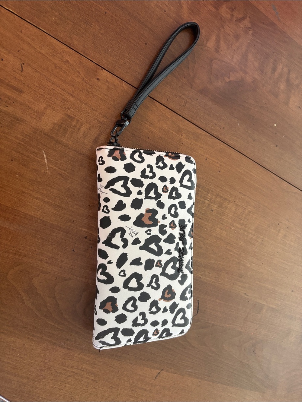 Betsey Johnson White Black and Brown Leopard Heart Wristlet Wallet